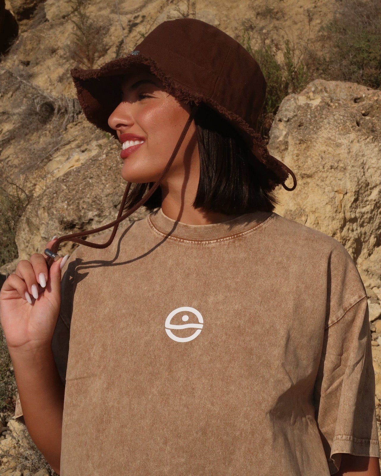 Must Have Tee - Sand Brown