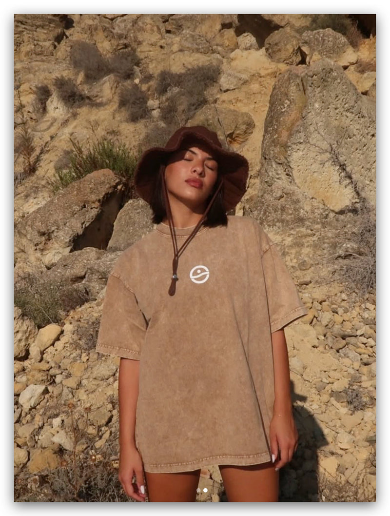 Must Have Tee - Sand Brown